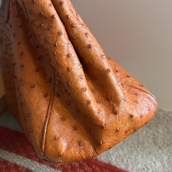 Prada vintage ostrich leather tote bag - Picture 3 of 16